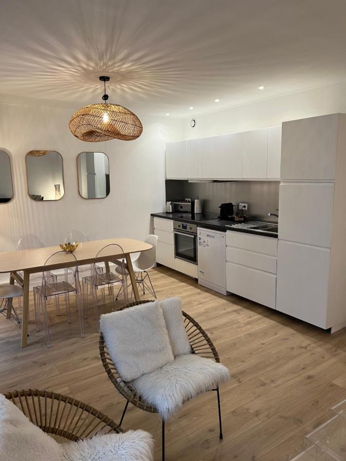 Notre Dame - Stylish Apartment Париж Екстериор снимка