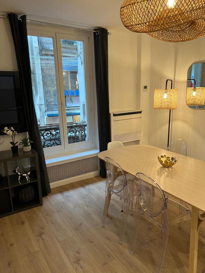 Notre Dame - Stylish Apartment Париж Екстериор снимка