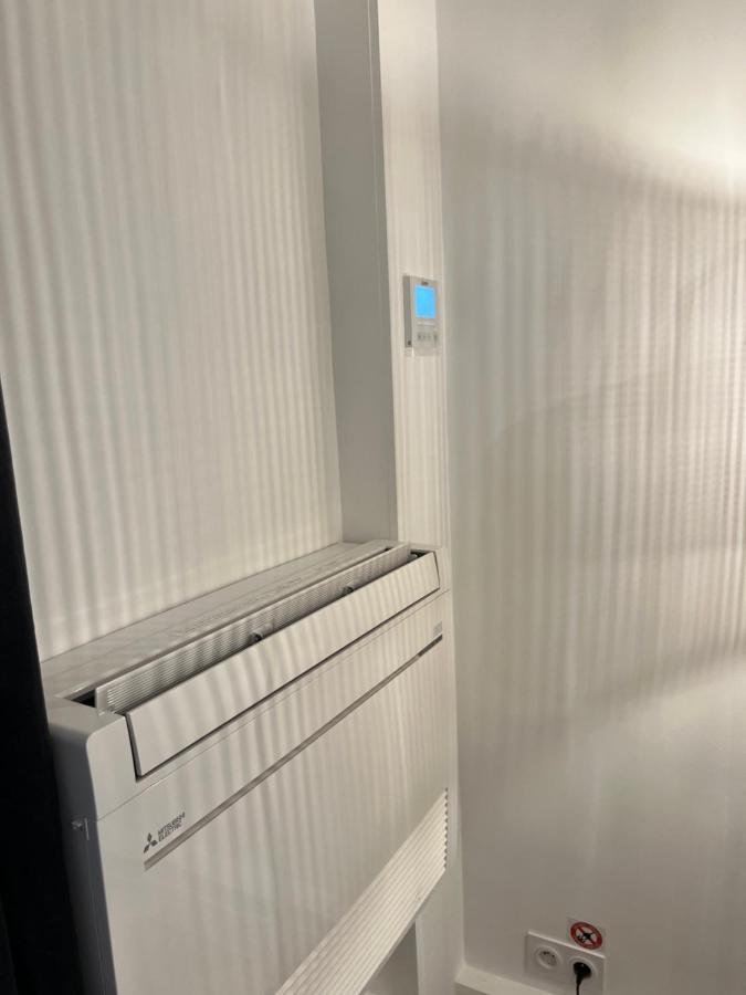Notre Dame - Stylish Apartment Париж Екстериор снимка