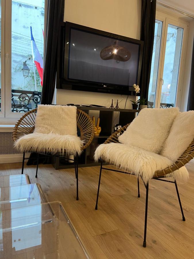 Notre Dame - Stylish Apartment Париж Екстериор снимка
